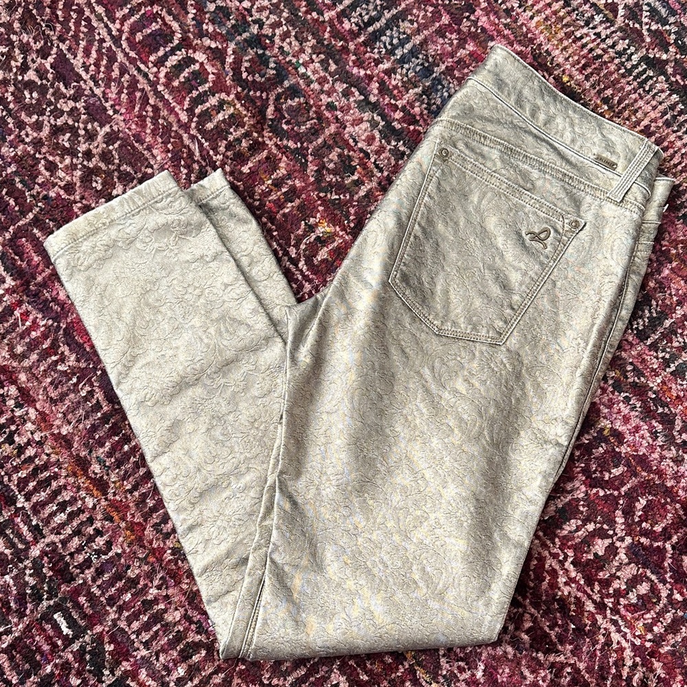 DL 1961 gold cotton Jeans.  Shimmery but perfect for occasional or dress wear